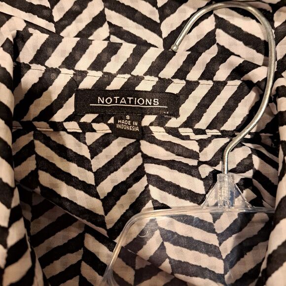 Notations sleeveless collared blouse black white chevron stripe lightweight sz S - Picture 6 of 6